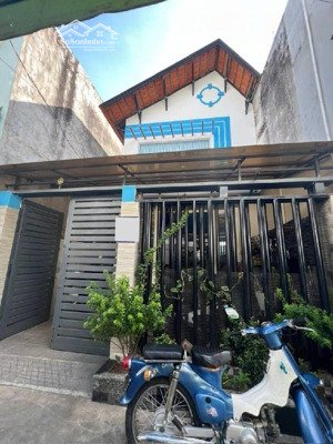 hàng hiếm ngang 5 đẹp - 70m2 ( 2 tầng ) an lạc bình tân mà giá chỉ : 4 tỷ 700 ( tl )