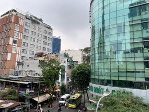 mặt tiền huỳnh thúc kháng quận 1, đường lớn lề rộng, kinh doanh đỉnh, 58m2 xây 5 tầng, chỉ 28 tỷ