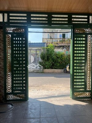 siêu hời giá rẻ dt: 5m x 18m x 1 lầu nhà mới đón tết xum vầy