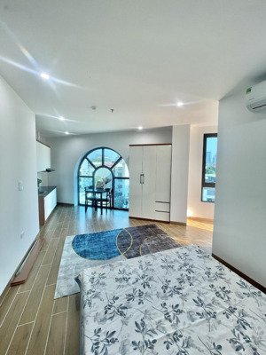 cho thuê phòng siêu rộng siêu thoáng tại 165 cầu giấy full nội thất cực xinh