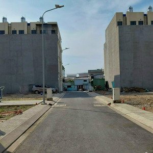 đầu tư đất tp. hcm ngay ql13 thủ đức cách vạn phúc city 200m chưa đến 5tỷ / nền shr công chứng ngay