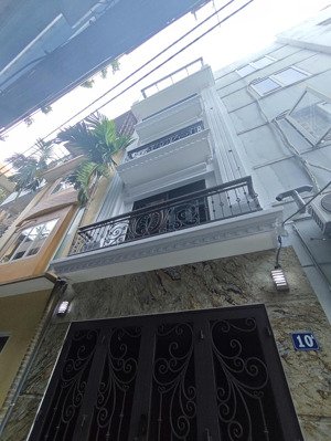bán nhà vương thừa vũ, 45m2 x 5 tầng thang máy, full nội thất, 2 thoáng, ngõ thông, giá 12x tỷ.