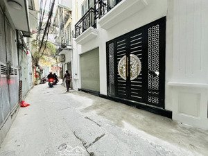 chdv cao cấp mỹ đình, cách phố vài chục mét, ô tô qua nhà, 15 pn full đồ, doanh thu 80tr/ tháng.