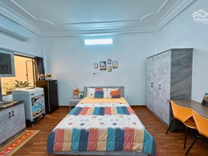 cho thuê studio siêu rộng máy giặt riêng ,miễn phí dịch vụ tại quận 10