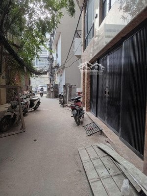 nhà mỹ đình cho thuê 85tr/ tháng, 70m2 x8 tầng thang máy. vài bước ra phố