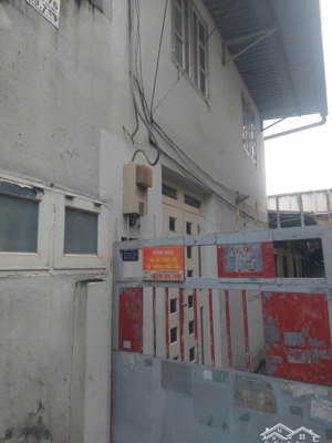 nhà riêng, giá tốt nhất ở hiệp bình chánh, dt 100m2, 1 trệt 1 lửng, 2pn. sổ hồng sẵn. giá 6.5 tỷ