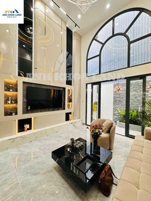 nhà đẹp 3 tầng thiết kế hiện đại đầy đủ nội thất hẻm ô tô ngay đường phạm văn đồng giá 9,3 tỷ tl