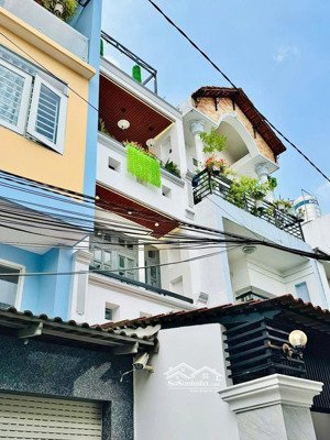 gần thcs hậu giang. căn 62.8m² hồng bàng, q11 giá 9 tỷ 550. xây 1 trệt 3 lầu, hẻm 4.5m, sổ sẵn