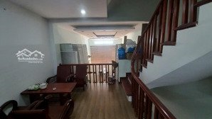 tôi - chính chủ xịn bán nhà mặt ngõ 14 quang trung. ô tô vào nhà. kinh doanh tốt.