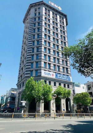 bán 2700m2 góc 2mt nam kỳ khởi nghĩa - lý chính thắng - ctxd 3 hầm 15 tầng bán 2520 tỷ