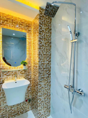 chủ bán gấp nhà đường triệu quang phục, 52 tỷ 780 triệu, p.11, q.5, 95m2, đang cho thuê 27tr/th.