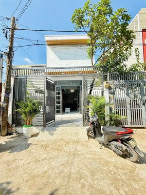 nhà ngay chợ minh phát có 3pn chỉ 4.299 tỷ còn đâu ra nhà nào rẻ hơn