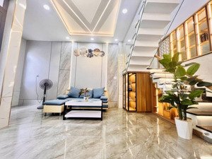 bán gấp nhà 2 lầu ở đường 182, phường tăng nhơn phú a, quận 9 tặng nội thất cơ bản. giá 2tỷ250tl