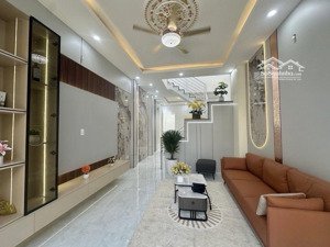 nhà mới đón xuân - hxh huỳnh thị hai, tân chánh hiệp - tặng full nội thất 60m2x2 giá 4.85 tỷ tl