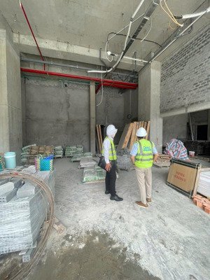 shophouse kinh doanh chung cư 2 mặt tiền cư dân sầm uất, đã có sẵn hợp đồng thuê 10 năm