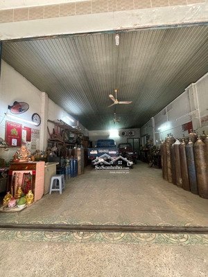 nhà xưởng sau mt phan văn hớn cổng chung cư tecco giá 11,7 tỷ