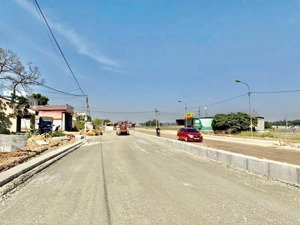 chính chủ bán nhanh lô đất ngay mặt đường liên xã 106m2 đất ở đô thị giá 1,8ty