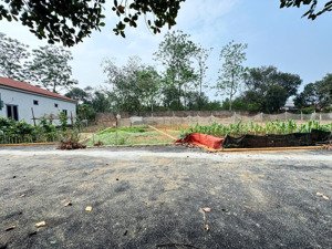 bán 106m2 có sáu mươi thổ cư xây nhà xây trọ bình yên hòa lạc