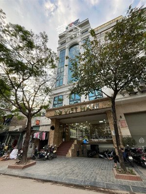 hiếm - bán tòa nhà mặt phố cao cấp - quận cầu giấy - dt 250m² - 9 tầng - mt 10m - dòng tiền 3tỷ/năm