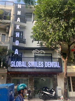 siêu phẩm mặt tiền đường trường sa - phú nhuận - dt 6 x12m - 5 tầng - hdt 60tr/tháng - giá 23 tỷ