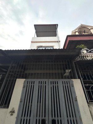 nhỉnh 8t - 51m2 - mua đất tặng nhà 3 tầng - chỉ có 1 căn trong tầm giá.