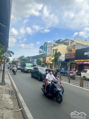 mtkd đường hoà bình - 2 tầng - dt 4.2x18, nở hậu, giá 12.x tỷ, hiệp tân, tân phú