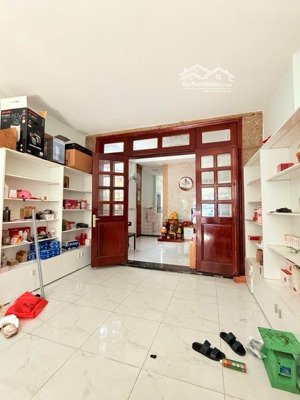 ô tô 7 chỗ vào nhà - đường 6m xe tải - 4,3x 19m - trệt 2 lầu st - gần cv làng hoa - nhỉnh 7 tỷ