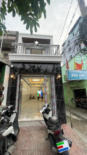 bán góc 2 mặt tiền vừa ở vừa kinh doanh có nguồn thu ổn định không ngập nước trần xuân soạn q7