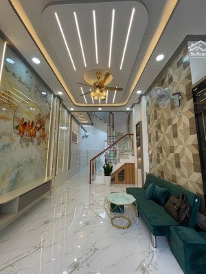 siêu phẩm 3 tầng - quận 6 - bình tiên - hẻm thông - 50m2 - nội thất cao cấp - chỉ 5.x tỷ