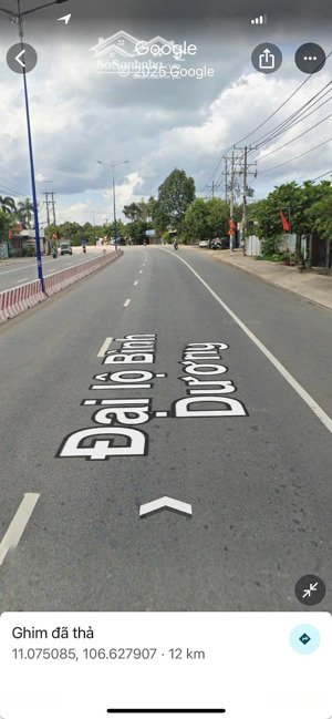 cần bán gấp miếng đất mặt tiền đường đại lộ bình dương
gần ngã 3 đường ba lan xi ngay khu du l