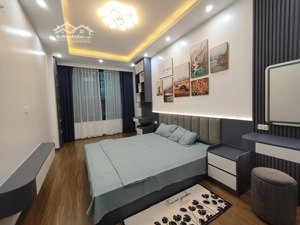 siêu phẩm phố bùi xương trạch -thang máy -nhà đẹp đón tết vf5 đỗ cửa 35/40m 5 tầng giá chỉ 10,29 tỷ