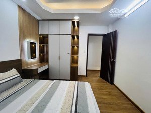 3.15 tỷ, c/c vũ huy tấn-bình thạnh, 45m2, 2pn, nhà mới đẹp full nội thất, sát q1, sổ hồng riêng
