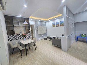 bán căn hộ chung cư nam trung yên , nhà đẹp ở ngay , 2 ngủ 2 wc , tiện ích bạt ngàn , chỉ hơn 6 tỷ