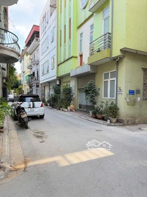 bán lô góc, phố thanh nhàn, 20m ra phố, ngõ thông,40m x 5tầng, mt 4m, tặng full đồ.