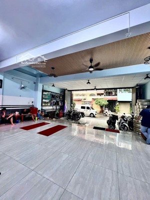 quận 5 cao đạt , ngang 9m,thang máy, dt 135m 8 tầng giá 48 tỷ