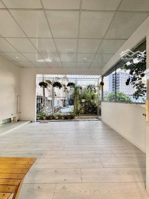 chung cư lầu 1, chỉ 3.5 tỷ, 80m2, 2pn, 2wc, nơ trang long bình thạnh, ban công rộng, nhà mới đẹp