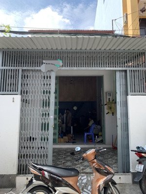 hàng ngon tân phú giáp tân bình 90m hẻm ô tô chỉ 7.6 tỷ