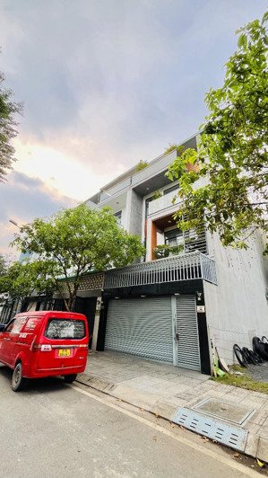 bán nhà mặt tiền kdc savico tam bình, 4 tầng có thang máy, 141m2 (6 x 23,5m)