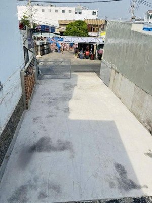 đất mặt tiền hà huy giáp, kết nối nguyễn oanh về sân bay, 315m2, 8x43m, vị trí kinh doanh. 85tr/m2