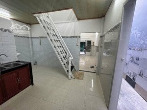 tân thuận tây - nhà 2 tầng - ngang hơn 5m - diện tích đất thực tế 135m2, công nhận 102m2 - giá 7tỷ