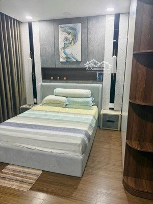 cho thuê biệt thự midori park tp mới ngay siêu thị aeo 03 pn, 1 phòng làm việc full nội thất đẹp