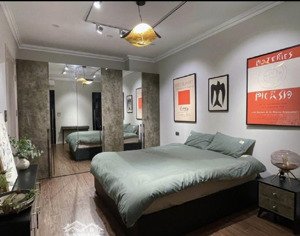 bán nhà cổ linh long biên hà nội diện tích : 90m2 x 4,9m x 6 tầng x 37 tỷ view hồ công viên