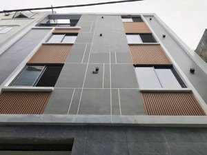 nhà 5tầng 9chdv-9wc full nội thất thu nhập 40tr/th hẻm âu cơ giá 8,3t tl . vũ lộc phát 