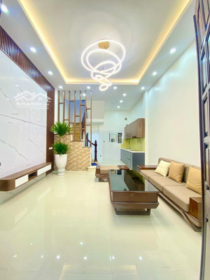 bán nhà thụy khuê 36m*4t mt4.1m giá gần 8 tỷ - trung tâm tây hồ - hai thoáng trước sau