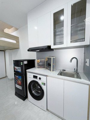 bán căn hộ dịch vụ, 60m2x6t, xây mới có thang máy, ngõ quỳnh, quận hai bà trưng, giá 15 tỷ