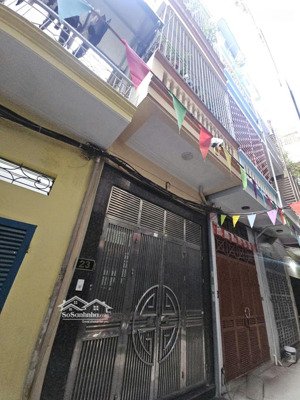 nhỉnh 8 tỷ có ngay nhà 4 tầng dân xây ô tô đỗ cửa, 2 thoáng sát phố tô hiệu, lõi hà đông