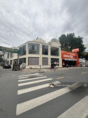 siêu hiếm mt trần quang diệu quận 3 - dt 15 x 17m - cn 330m2 - 3 tầng - hđt 200 triệu - 80 tỷ