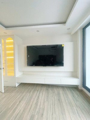 bán chcc tsq euroland mỗ lao 70m 2 ngủ, full nội thất mới đẹp, giá chỉ 6 tỷ