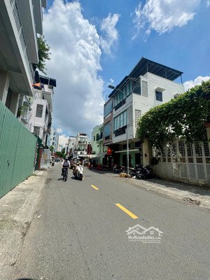 đất giảm 15 tỷ - mặt tiền hồ hảo hớn quận 1 - 16.5x46m - xây 12 tầng - giá bán nhanh 285 tỷ