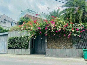 biệt thự giảm 3 tỷ - trung tâm an phú quận 2 - 300m2 - có hồ bơi - giá bán nhanh 65 tỷ